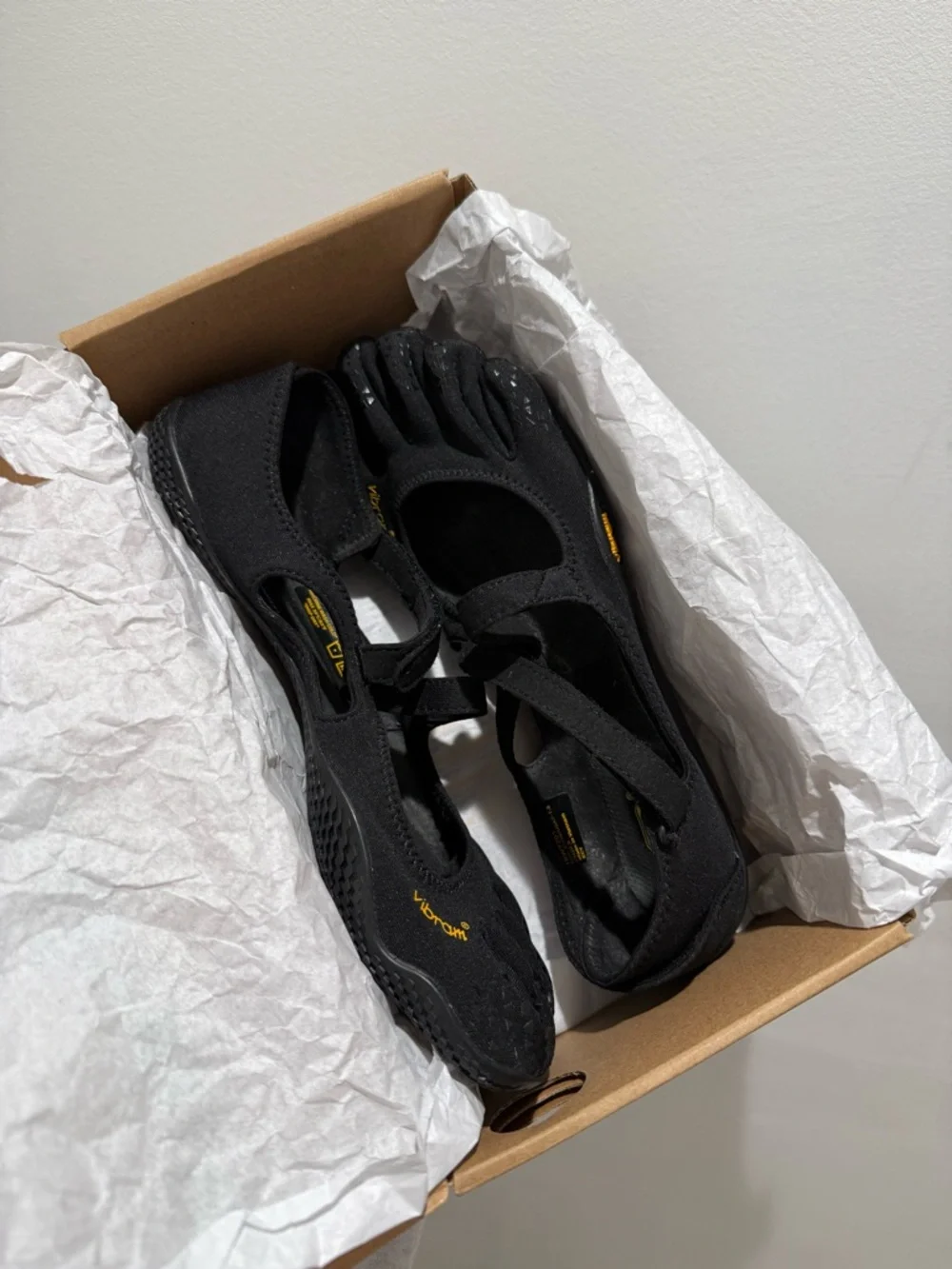 Vibram FiveFingers V-Soul Minimalist Shoe Box - Black - Picture 3 of 5